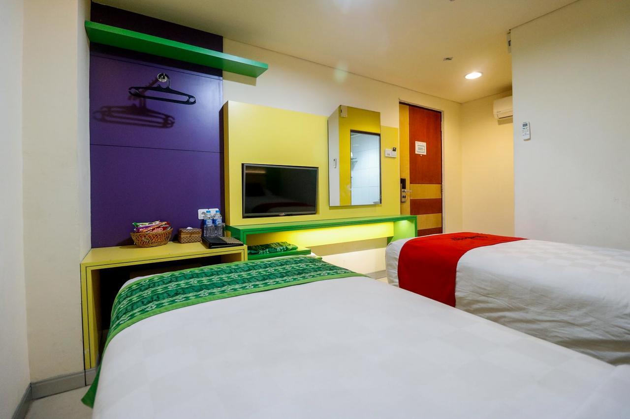 Reddoorz Plus Near Universitas Lambung Mangkurat Banjarmasin  Esterno foto